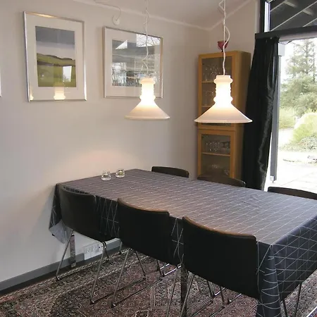 בית נופש Holiday Tranekaer With A Fireplace 2
